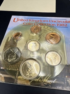 1982 United Kingdom Uncirculated Mint 7 coin Set Used Packaging