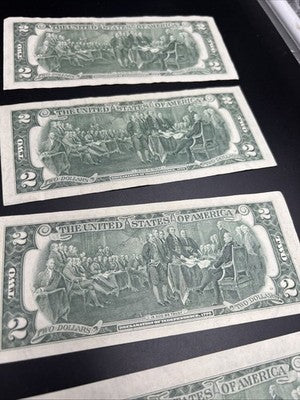 Lot of 4 1976 $2 FRN Two Dollar Bicentennial Federal Reserve Notes VF + #522