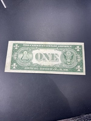 1935 E $1 One Dollar US Silver Certificate Blue Seal Choice AU About UNC #057
