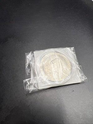 Appollo Collector's Set 1969 CU-NI Appollo 11 Medal & 1976 $1 40% Silver Ike $1