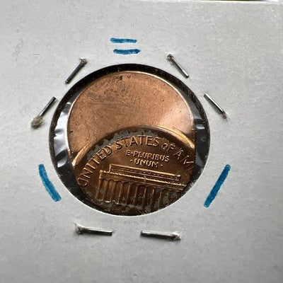 1988 1c Lincoln Memorial Cent Penny 70% Off Center UNC SKU#AR