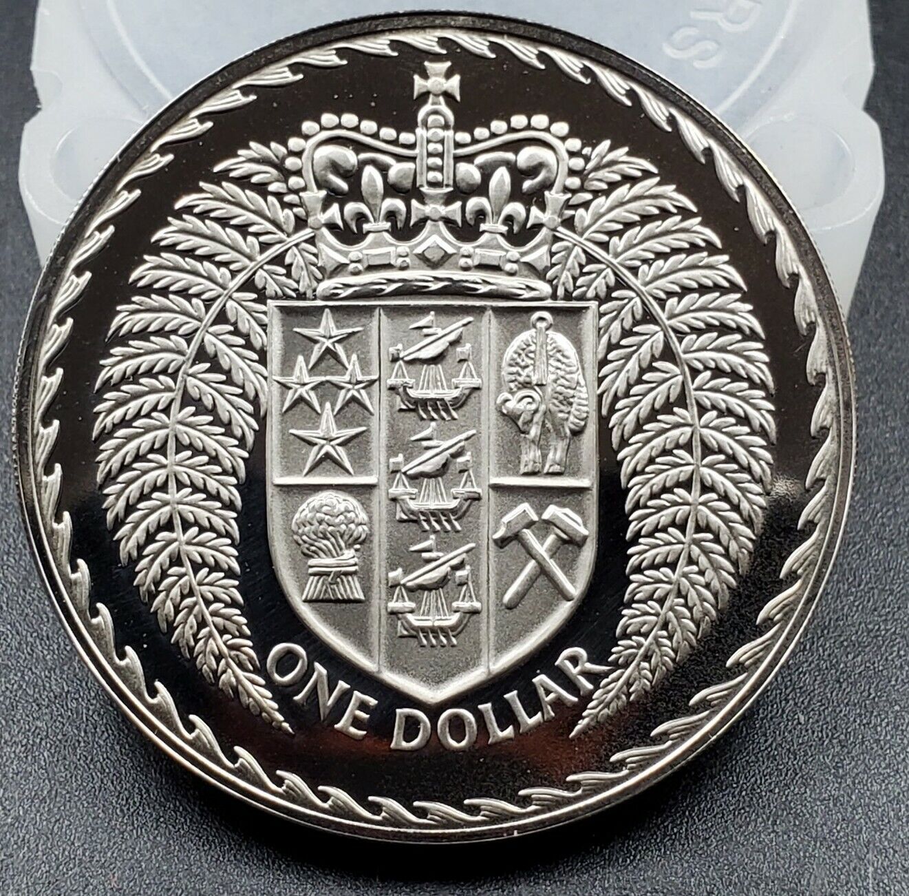 New Zealand $1 Dollar 1973 copper-nickel KM 38.1 PROOF LIKE GEM