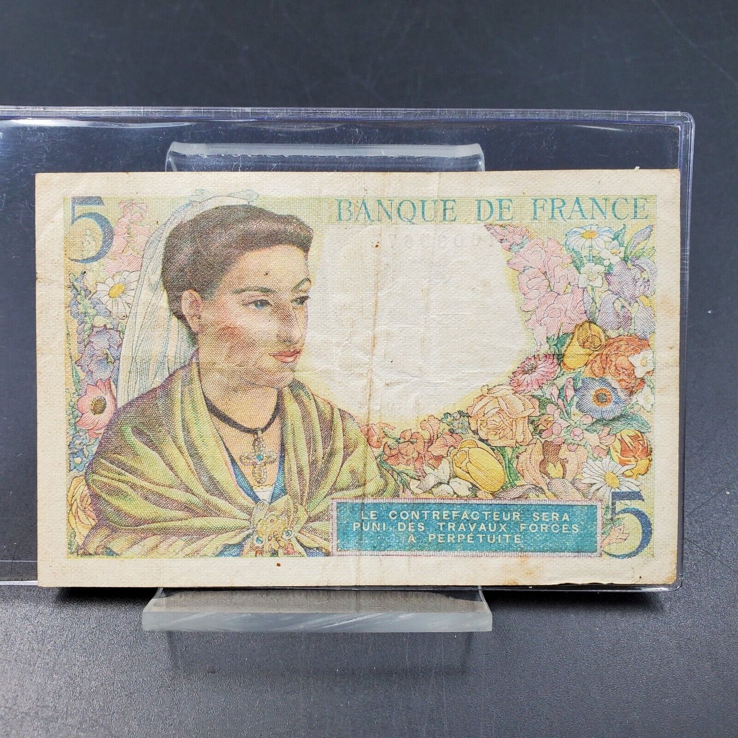5 Francs L Banknote From German WW2 ERA OCCUPIED France 1943 World Currency
