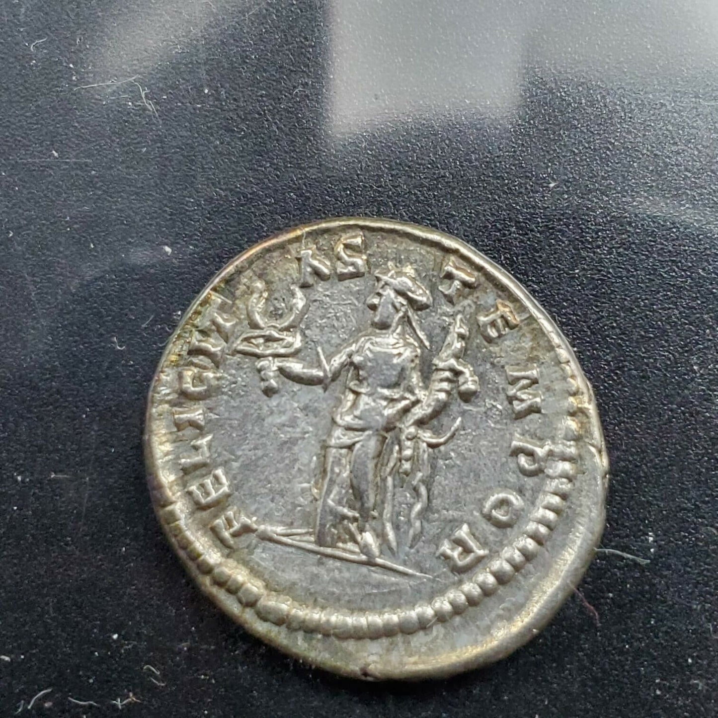 GETA 209-212 SILVER DENARIUS ROME 198 - 200 AU ABOUT UNCIRCULATED PQ * TONING