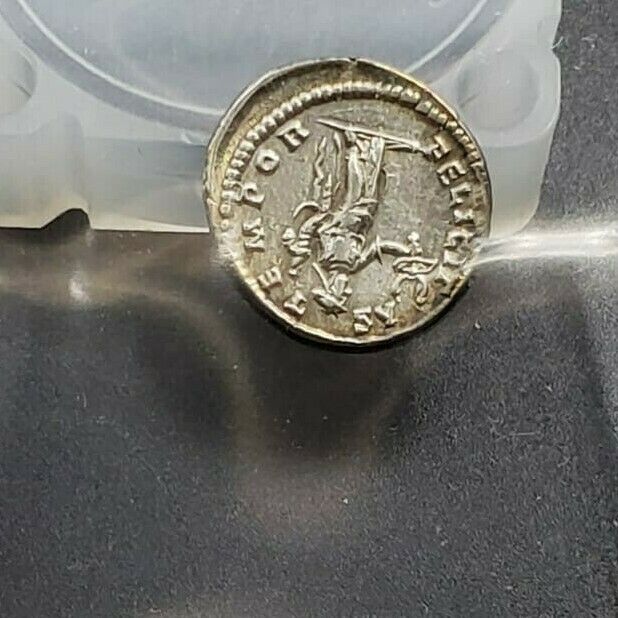 GETA 209-212 SILVER DENARIUS ROME 198 - 200 AU ABOUT UNCIRCULATED PQ * TONING