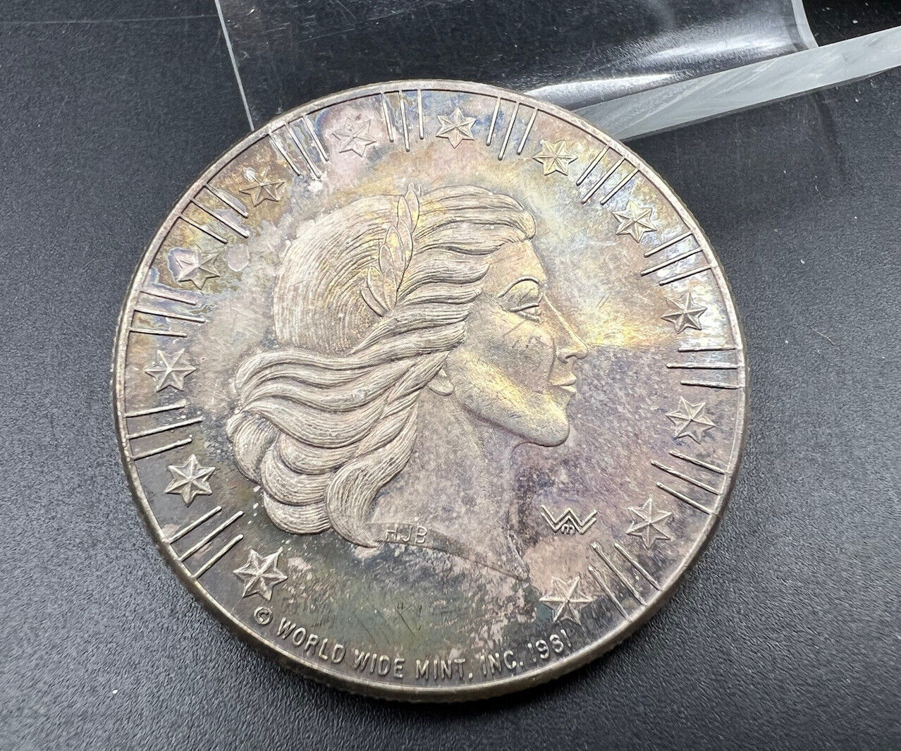 World Wide Mint 1 oz Silver Classic Liberty Head / Eagle round coin BU