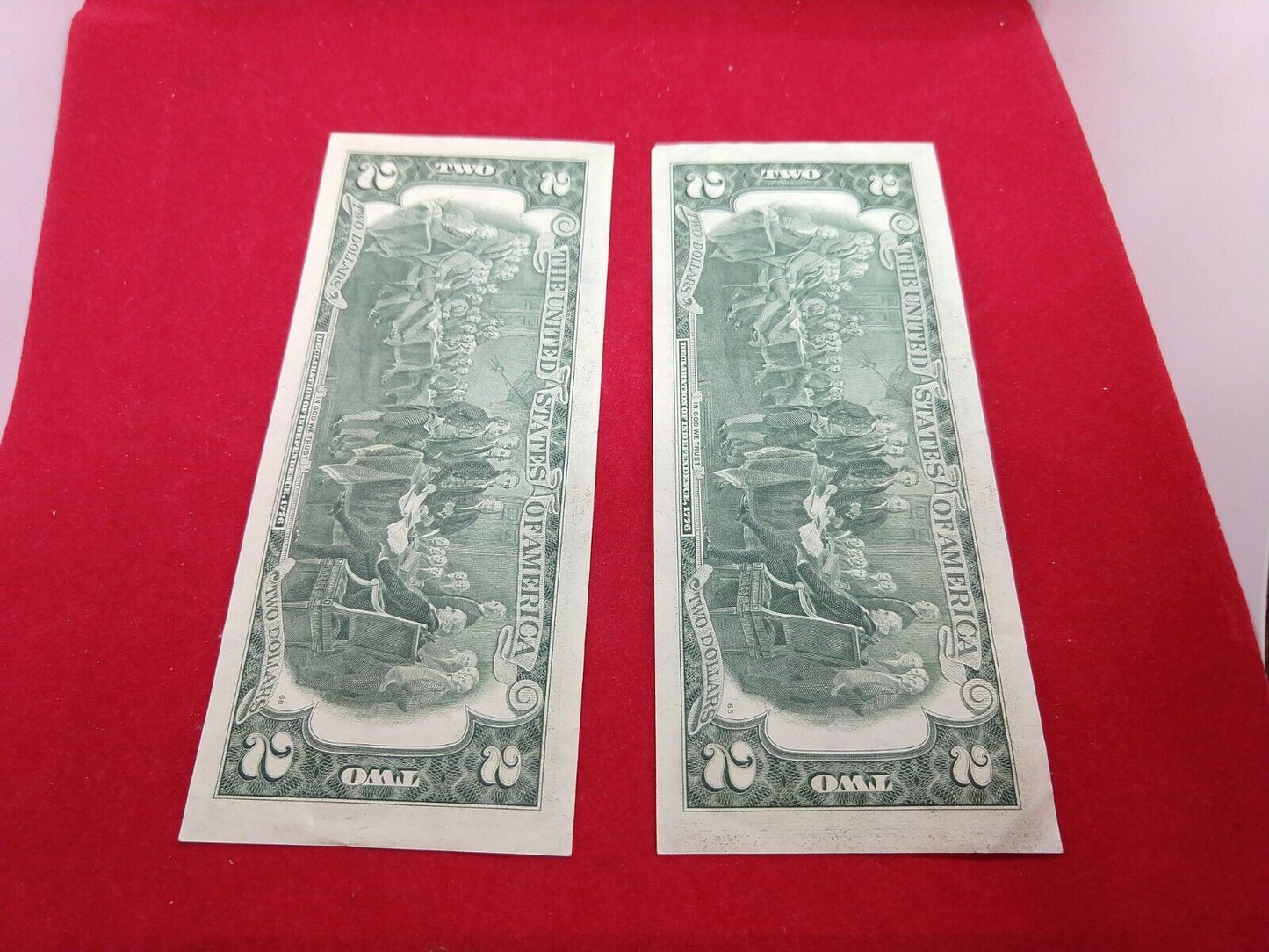 2 consecutive Note Lot 1976 $2 Bicentennial Bill Green Seal Federal Reserve Note