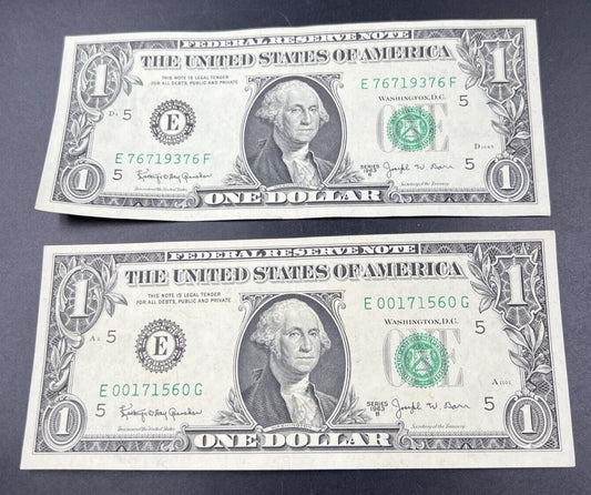 Lot of 2 1963 B $1 Barr Series Federal Reserve Note Bills Green Seal CH XF / AU