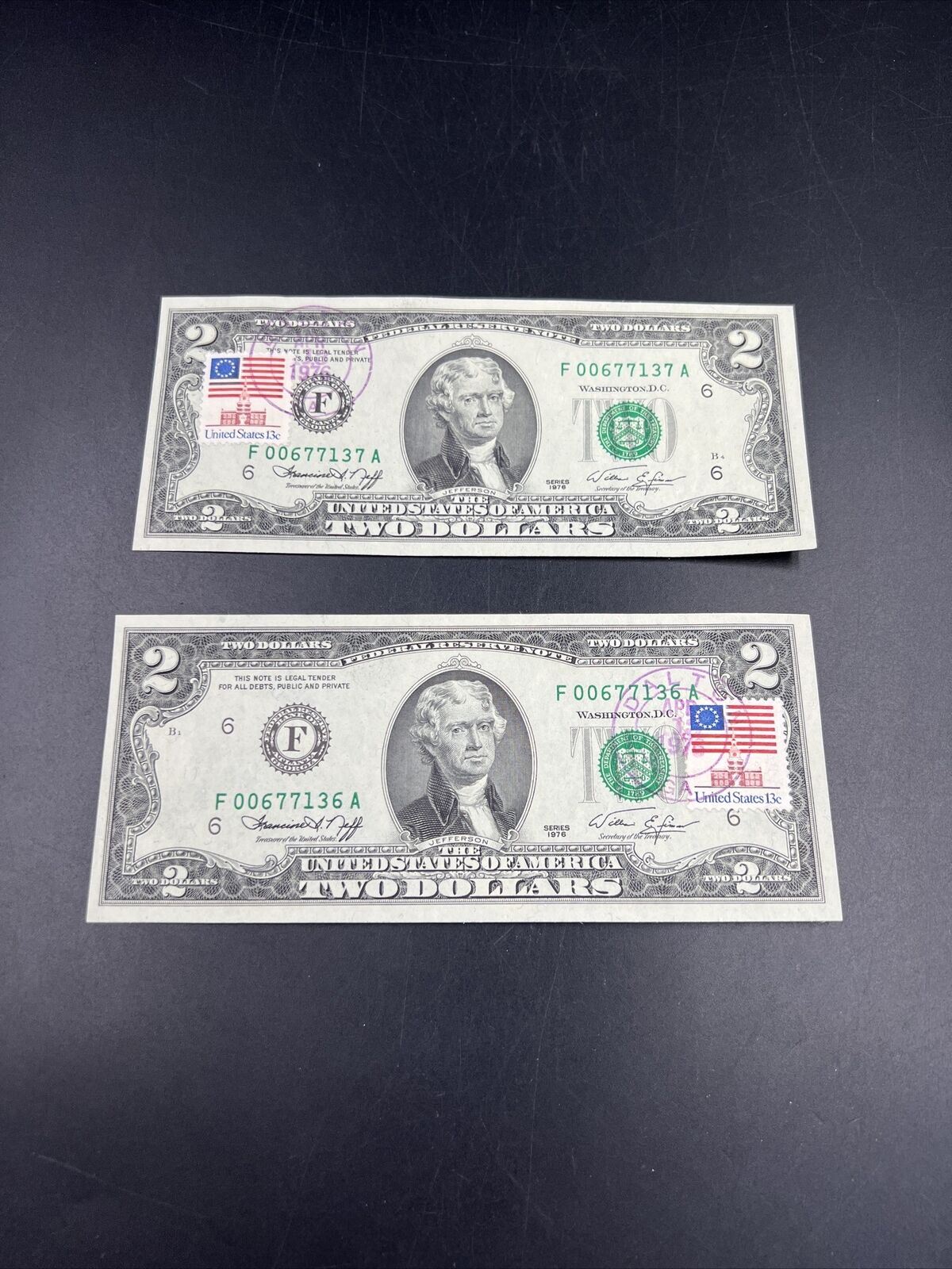 2 Consecutive 1976 Two Dollar FRN Note Postal Bicentennial Bill CH UNC Dalton GA