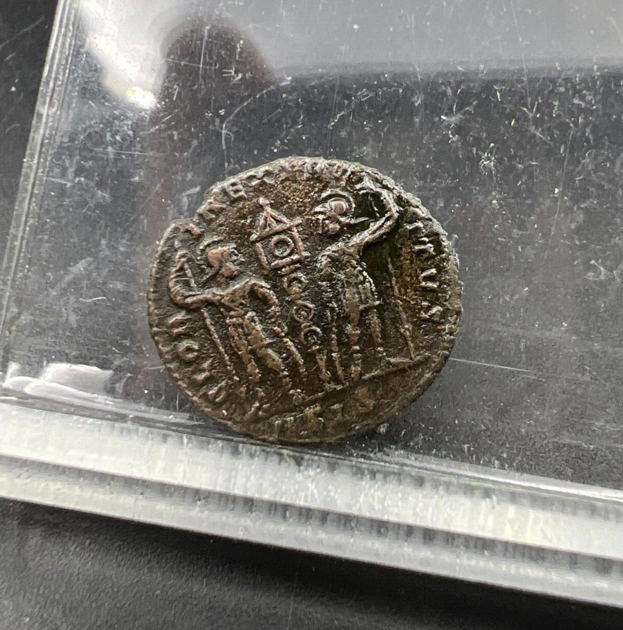 Constantine II The Second AE 4 Ancient Bronze Coin c. 336 - 340 AD Fine Circ #4X