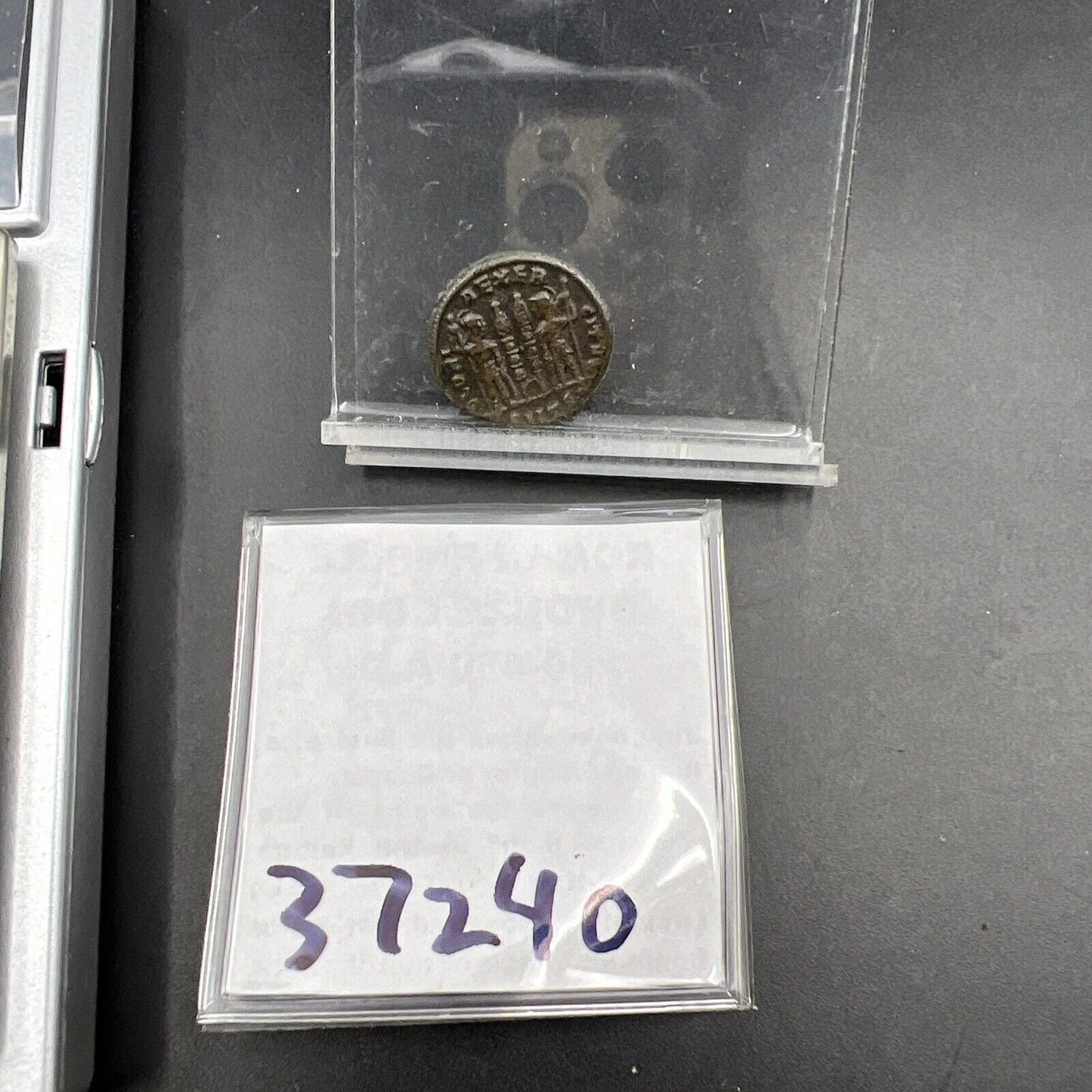 Emperor Constans AE 3 Nummus Ancient Bronze Coin c. 333 - 336 AD VG Circ SKU3724
