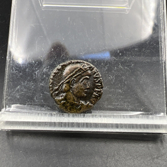 Emperor Gratianus c. 367 - 378 AD AE 3 Nummus Bronze Ancient Coin VF Circ SKU37Y