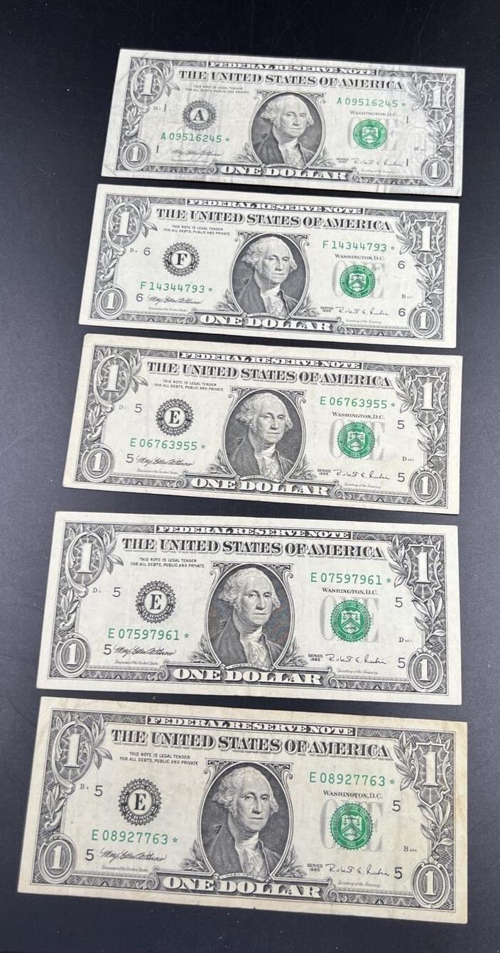 Lot of 5 1995 * Star $1 FRN Federal Reserve Notes Choice Circ Conditions #763