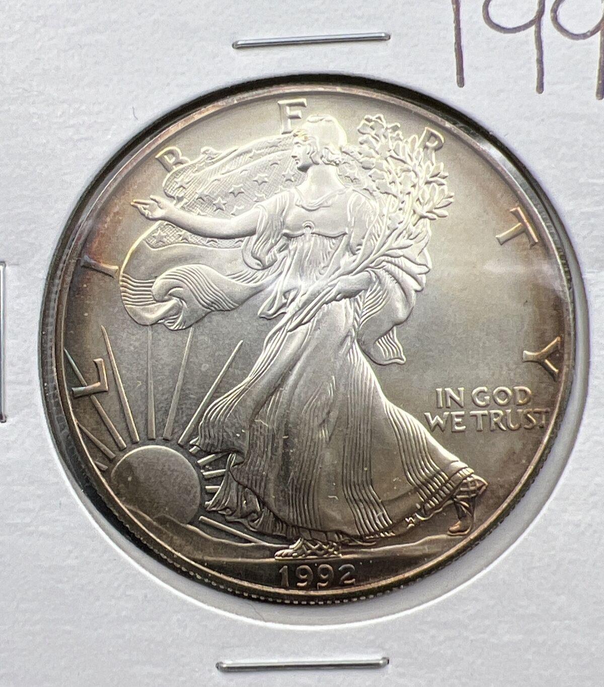 1992 1 OZ American Silver Eagle GEM BU Uncirculated .999 Neat Toning Toner ASE #