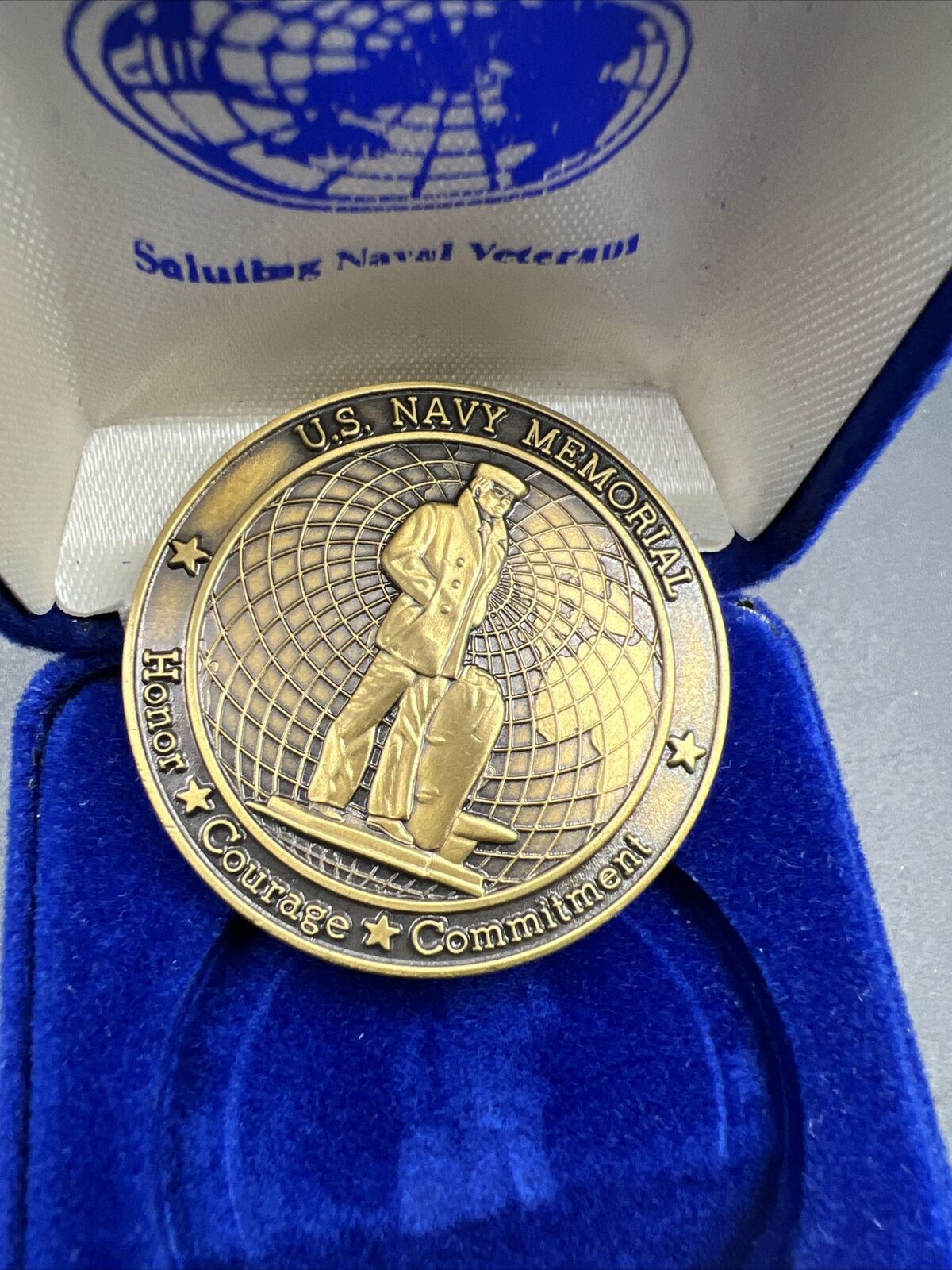 1991 - 1995 US Navy Memorial 50th Anniversary WW2 Veterans Bronze Medal