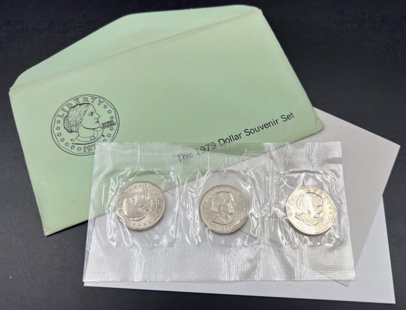 1979 3 Coin BU Set SBA Susan B Anthony Dollar Souvenir with Envelope