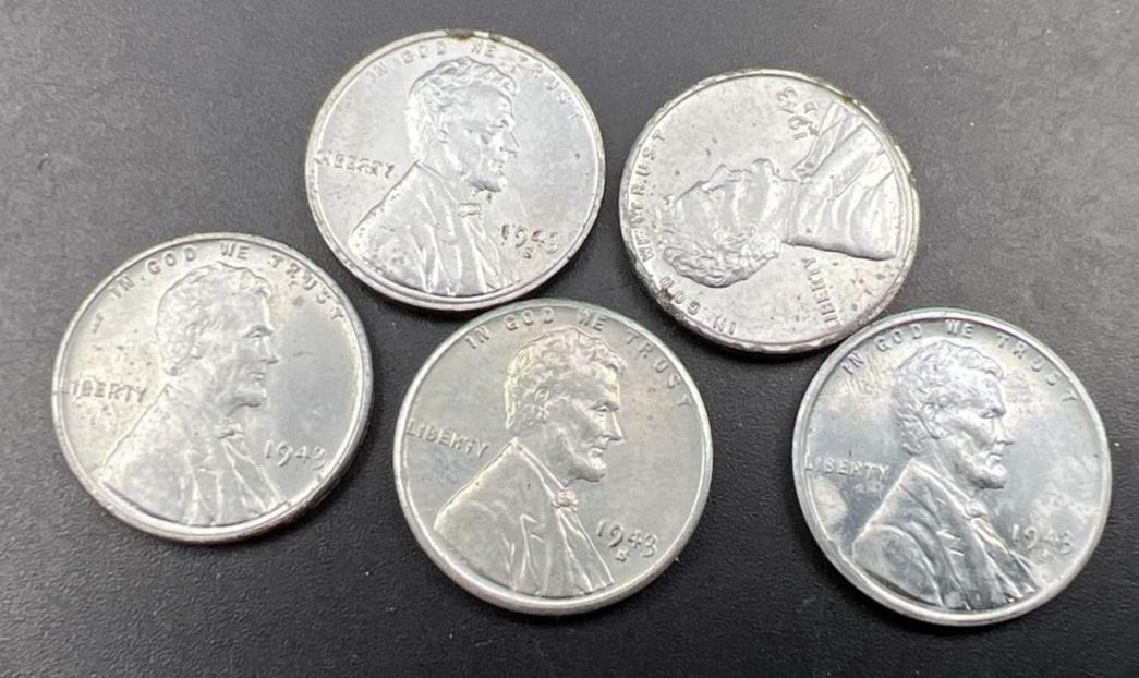 Lot of 5 1943 P & 1943 S 1c Lincoln Steel Cents AU / UNC Details