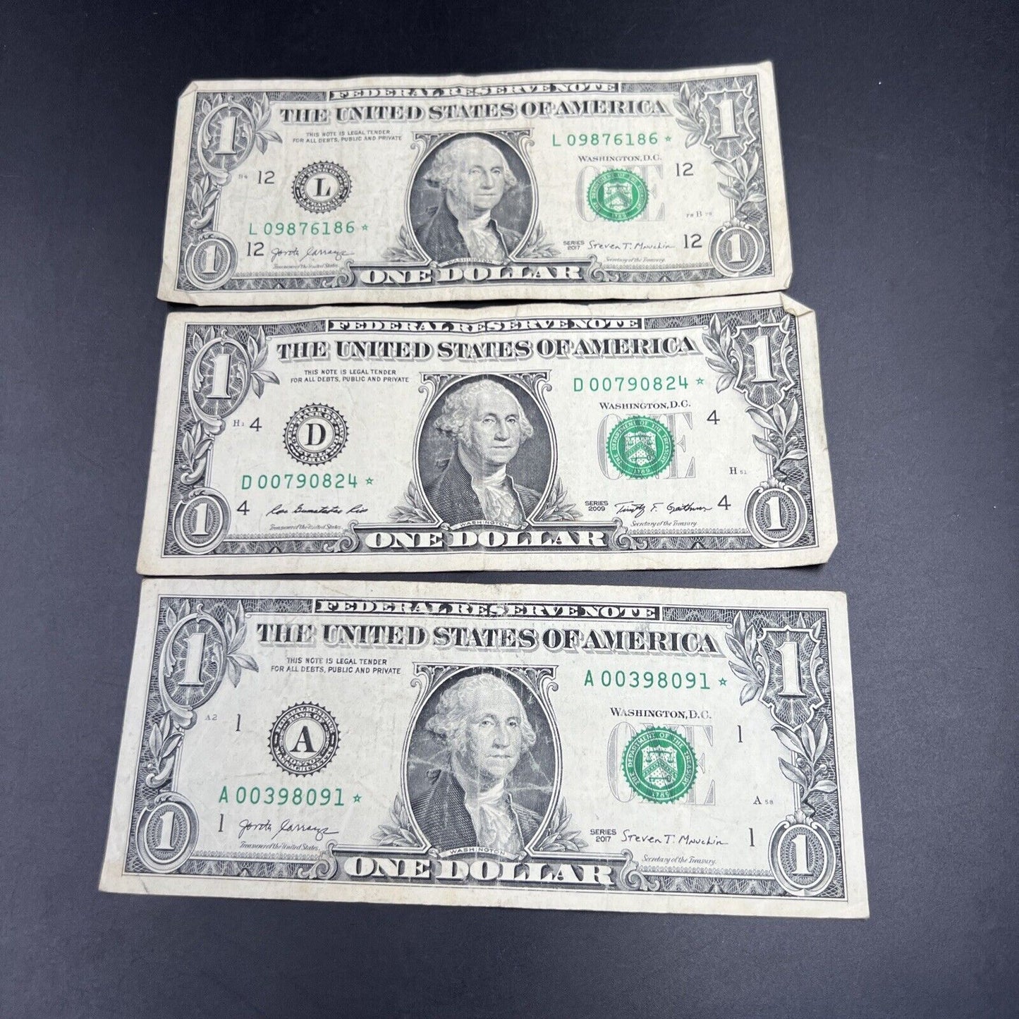 Lot of 3 2017 2009 $1 FRN Federal Reserve Star Notes Circulated