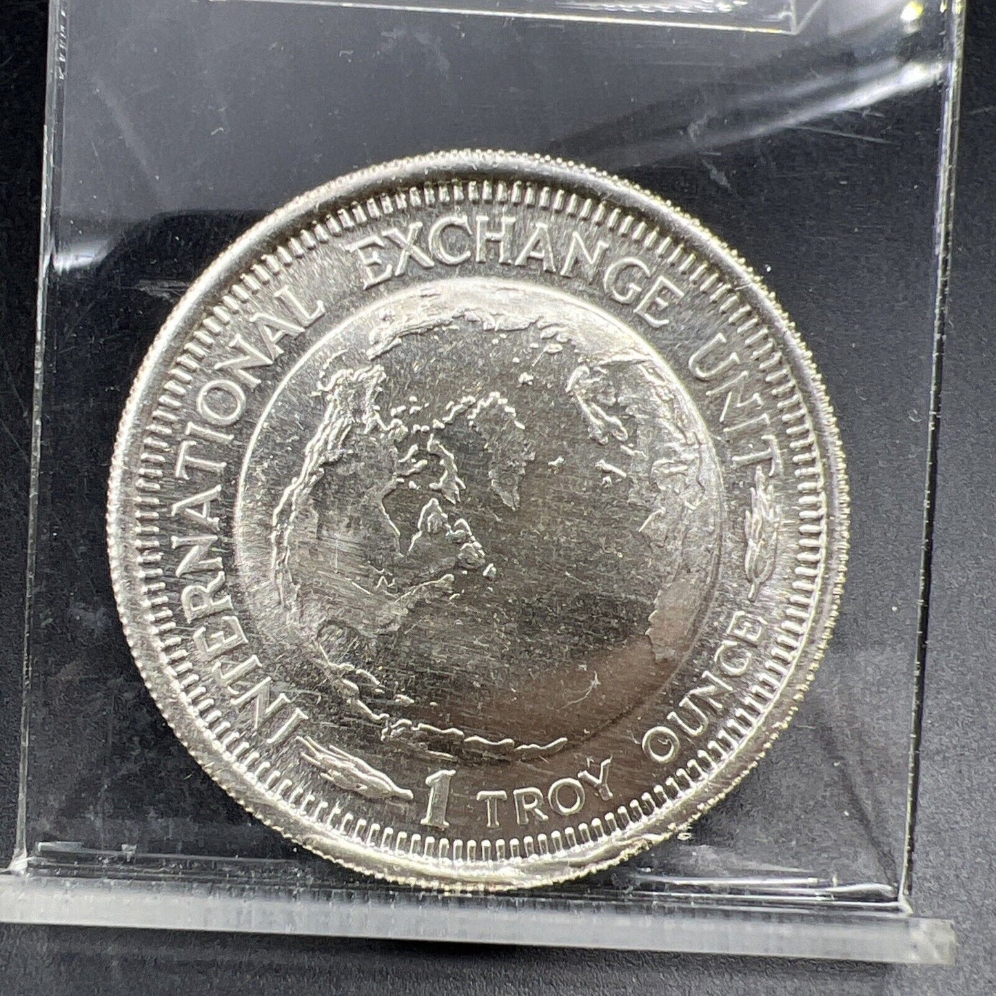 Common Wealth of The Nations Silver Exchange Unit 1 oz .999 Silver Round Gem BU