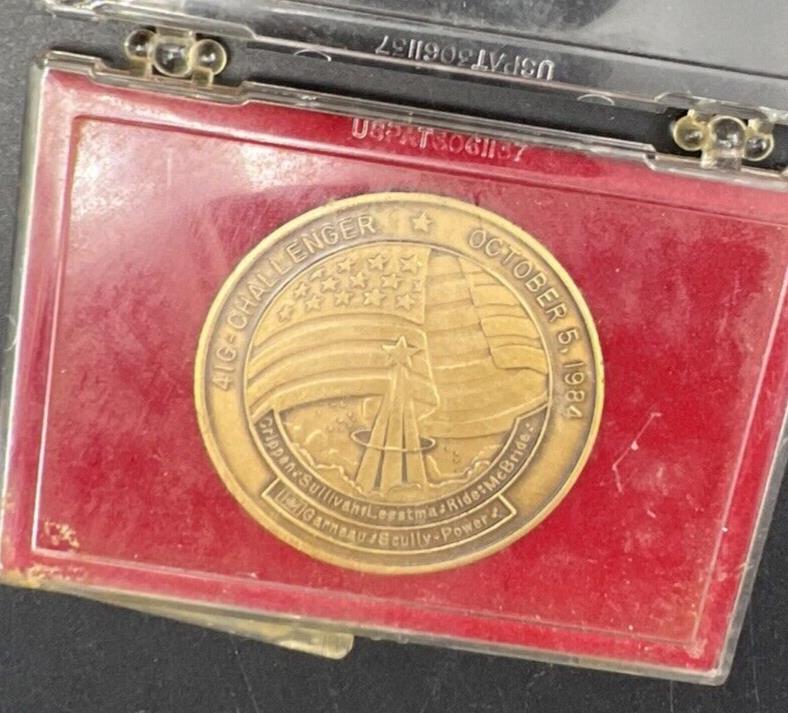 STS-41G Challenger 1984 1st 7 Crew & US Woman Walk 39mm Space Medal