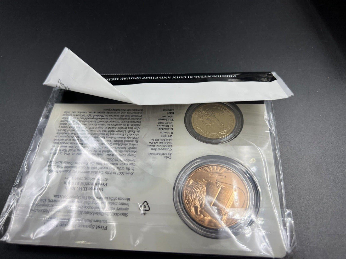 2020 George H.W. Bush & Barbara Bush Presidential & First Spouse Medal Set