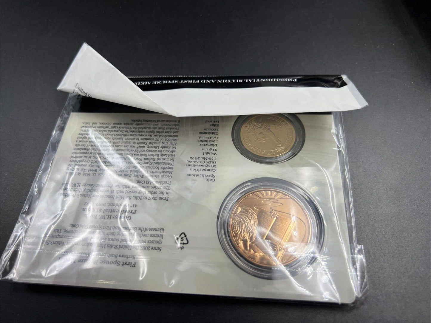 2020 George H.W. Bush & Barbara Bush Presidential & First Spouse Medal Set