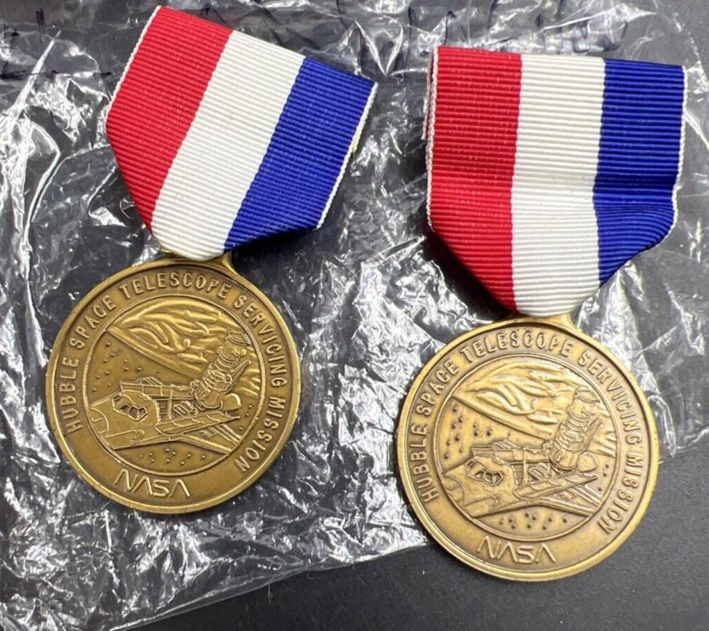 Lot of 2 STS-61 Endeavour Medals - Hubble Telescope Repair Mission