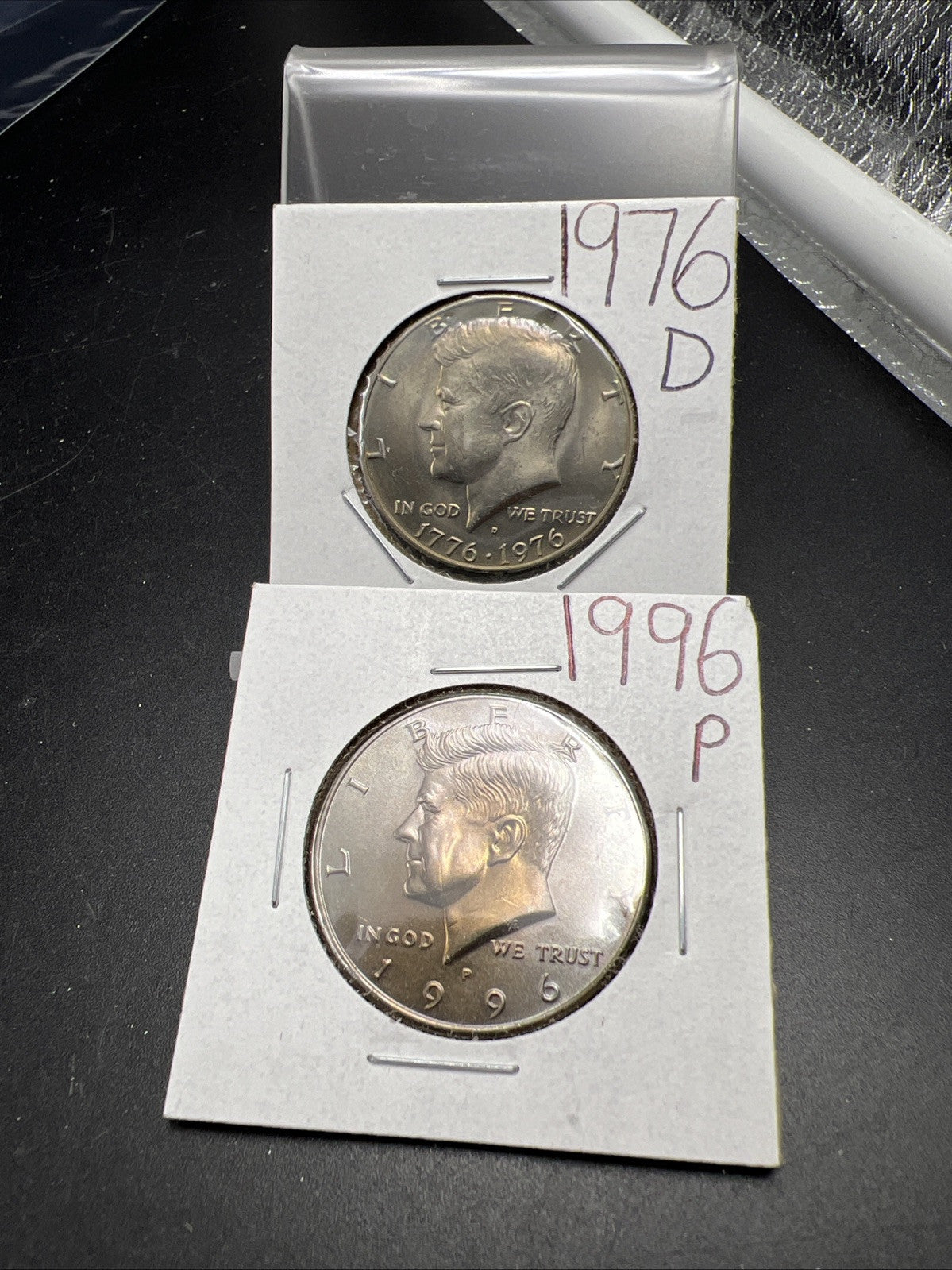 Lot of 2 Kennedy BU Half Dollars 1996 P Neat Toning & 1976 D Bicentennial Half