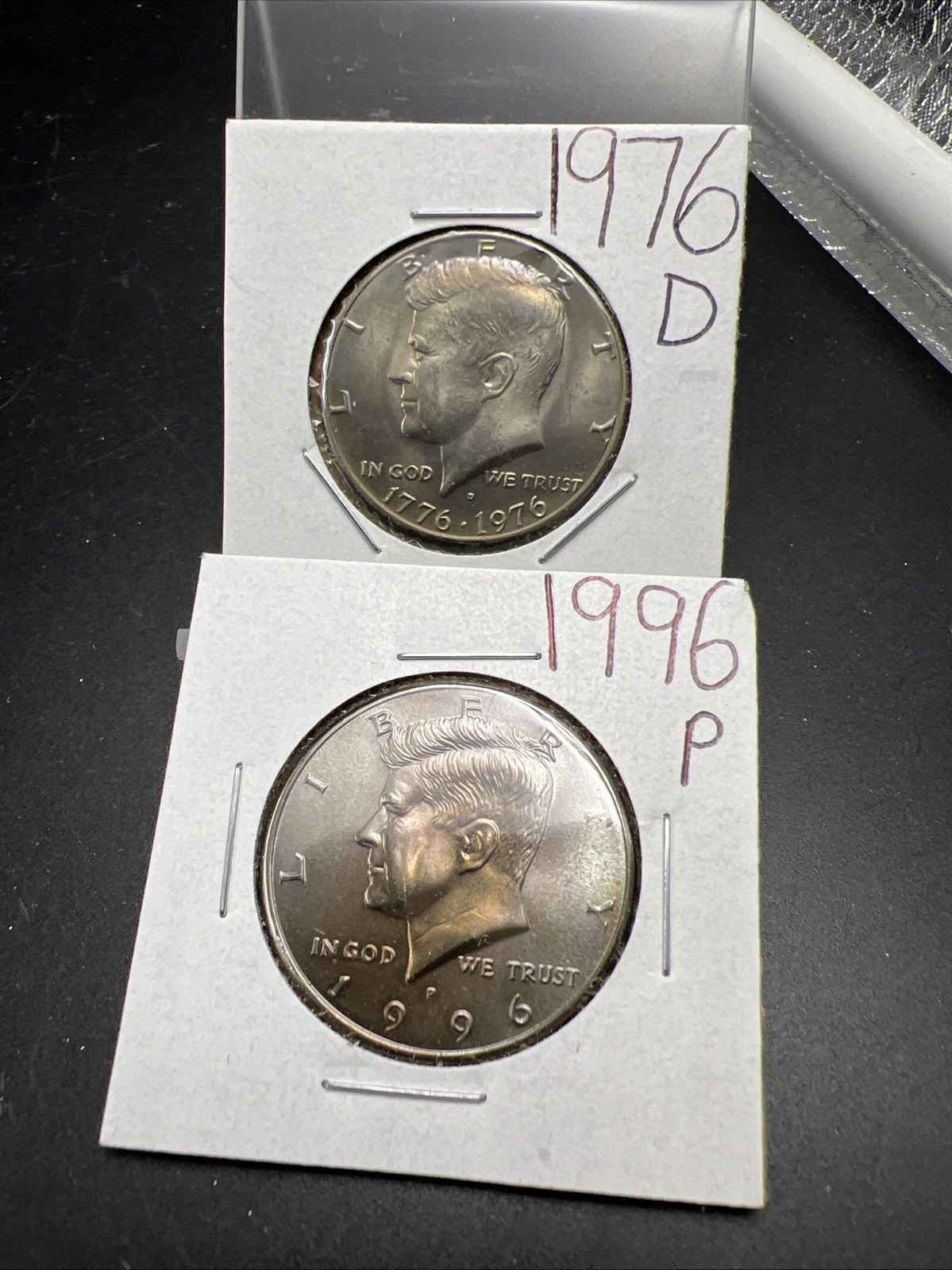 Lot of 2 Kennedy BU Half Dollars 1996 P Neat Toning & 1976 D Bicentennial Half