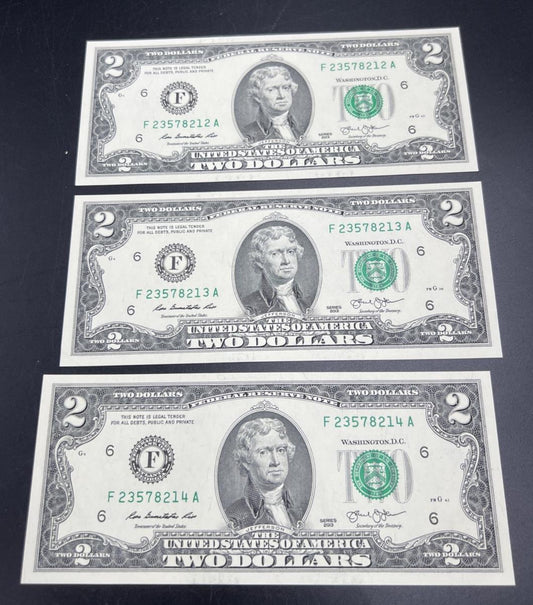 3 Consecutive 2013 $2 Two Dollar FRN Federal Reserve Notes UNC #214