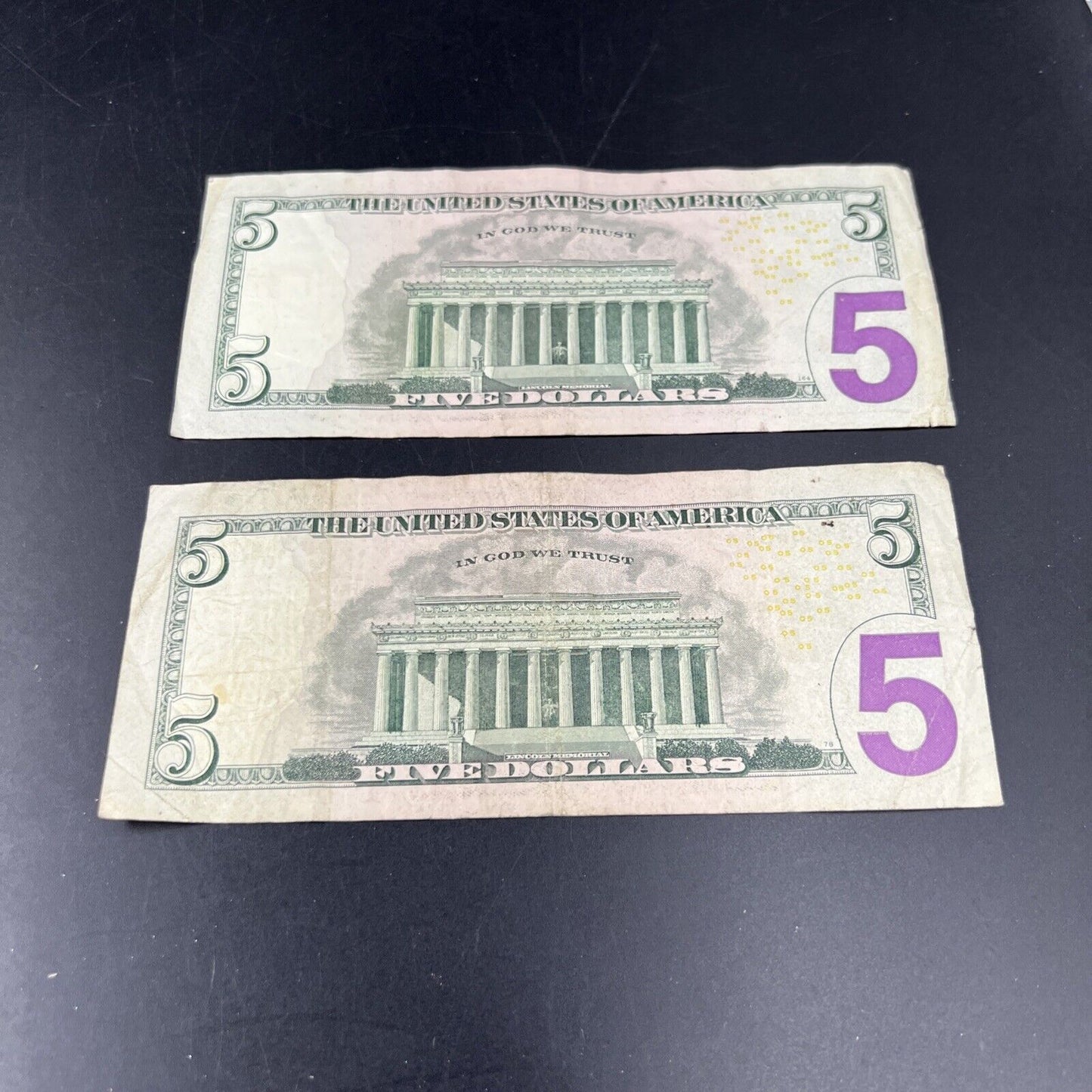 Lot of 2 2013 * Star $5 FRN Federal Reserve Notes Circulated #821