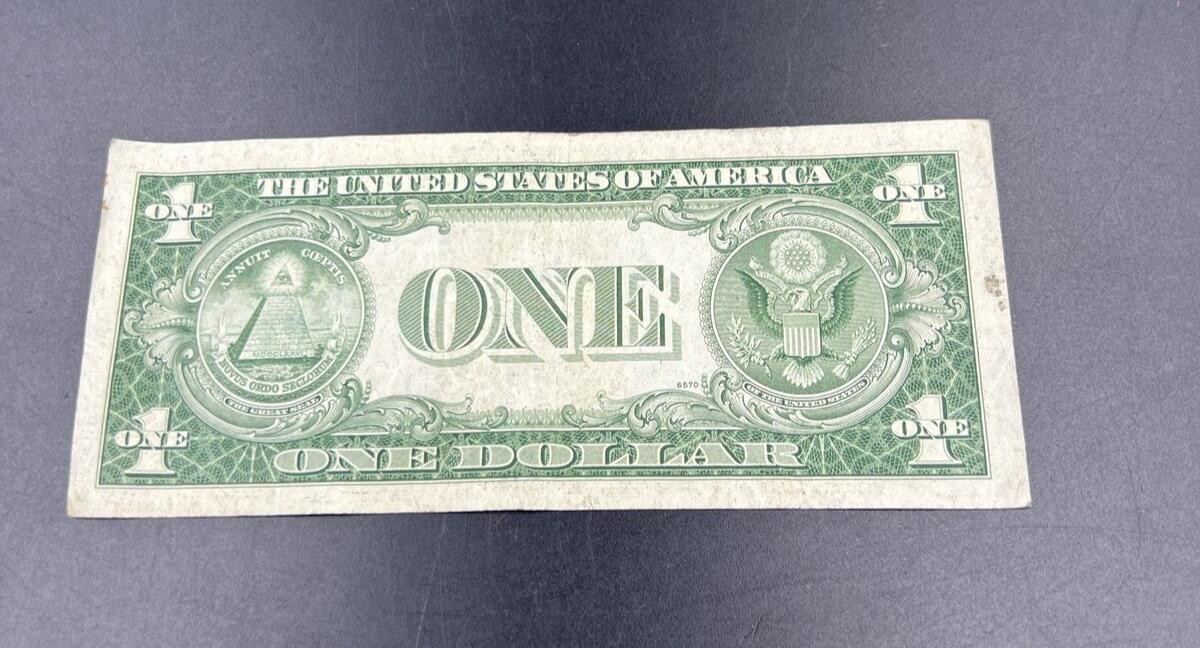 1935 F $1 Silver Certificate Blue Seal Note Very Fine Circ Neat Serial SKU#188