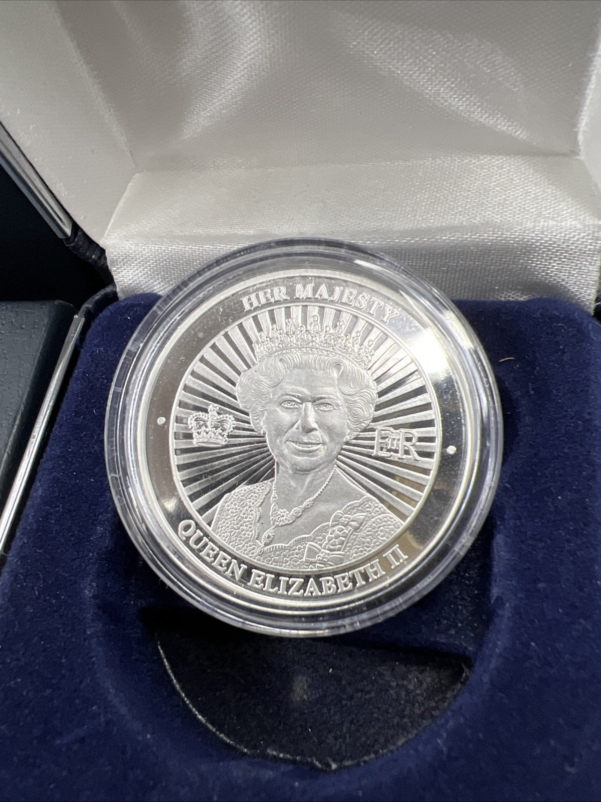 2022 Her Majesty Queen Elizabeth II 1 Oz Silver Danbury Mint CH UNC