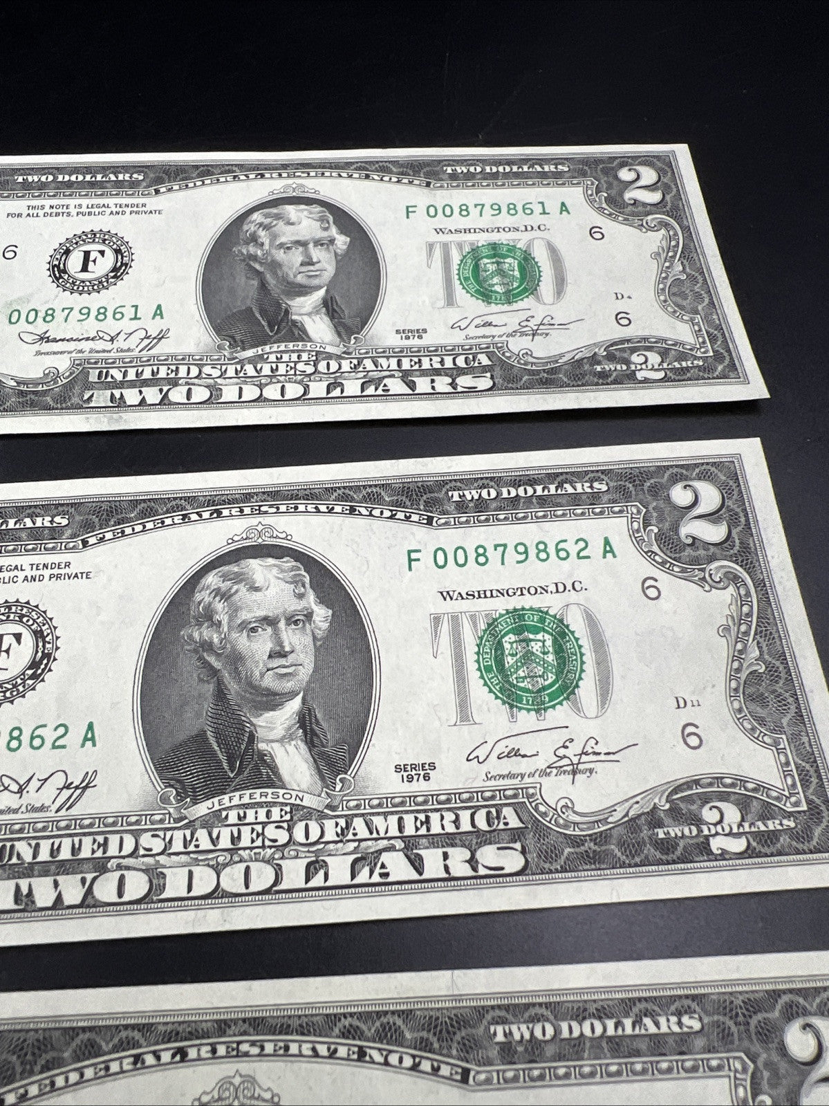 3 consecutive Note Lot 1976 $2 Bicentennial Bill Federal Reserve Note CH UNC #86