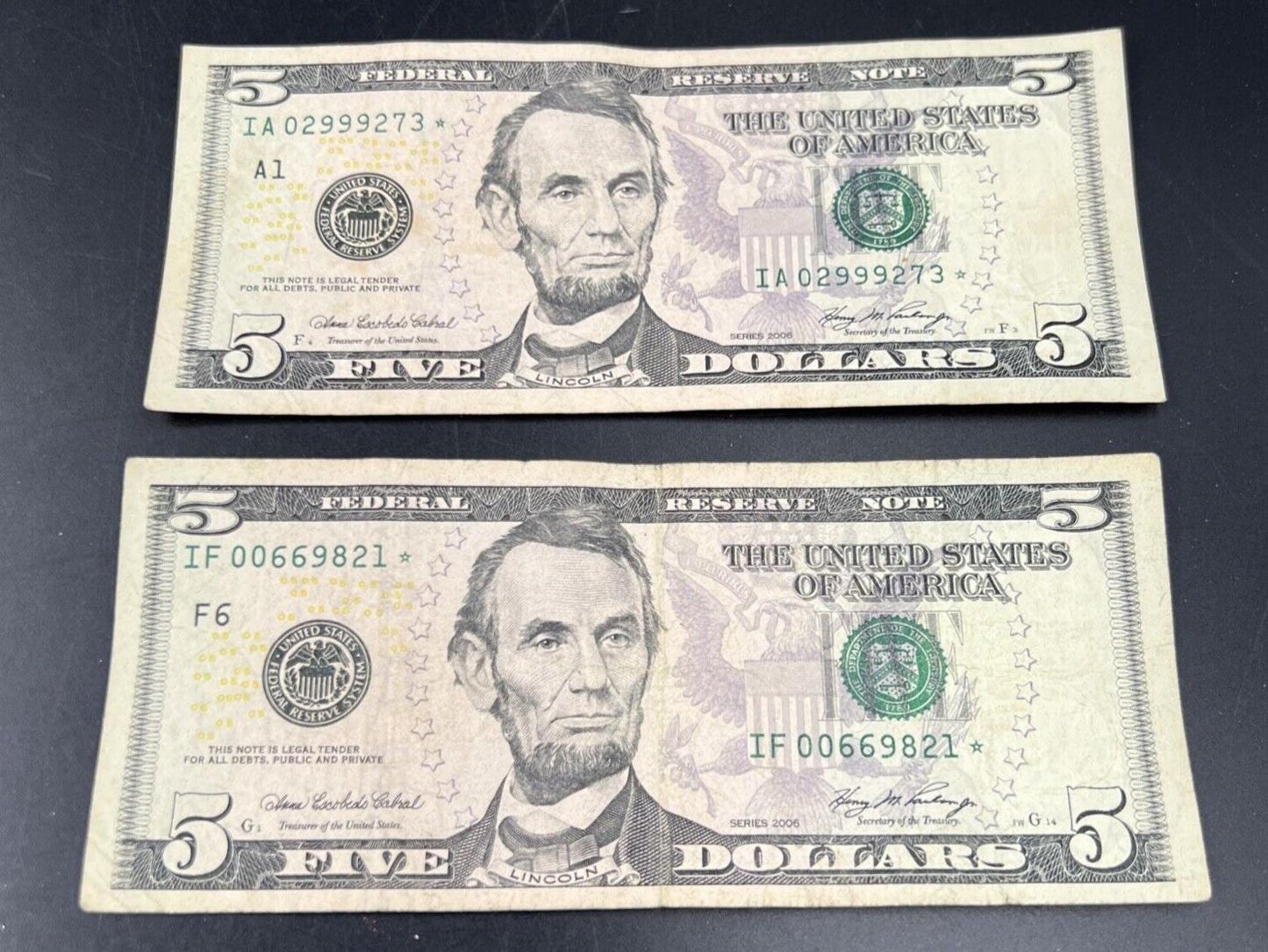 Lot of 2 2006 * Star $5 FRN Federal Reserve Notes Circulated #821
