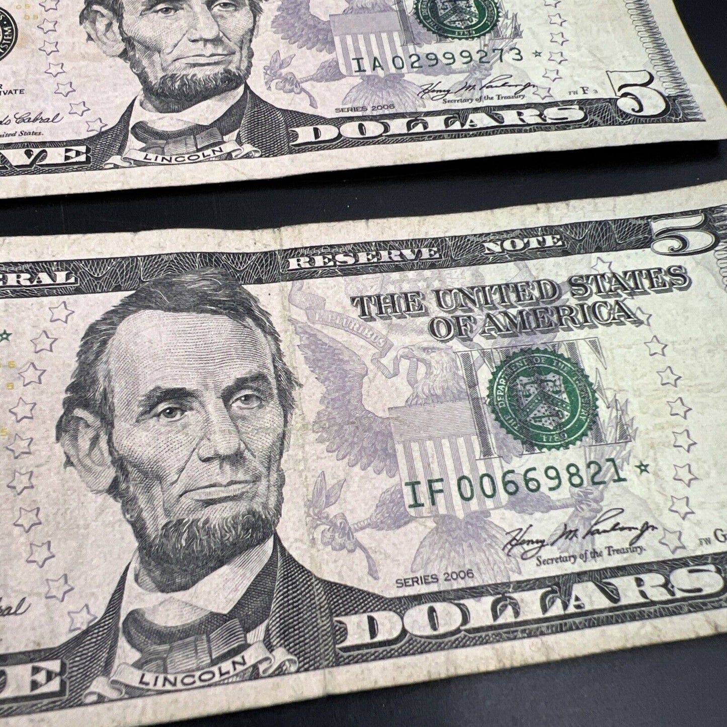 Lot of 2 2006 * Star $5 FRN Federal Reserve Notes Circulated #821