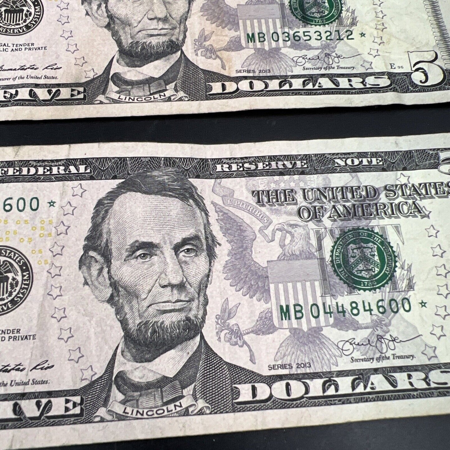 Lot of 2 2013 * Star $5 FRN Federal Reserve Notes Circulated #600