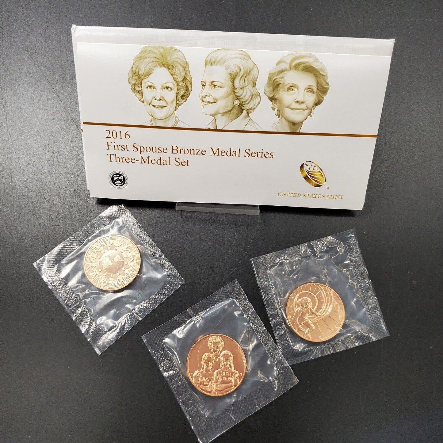 2016 First Spouse Bronze Medal Series Three 3 Medal Set Nixon Ford, Nancy Reagan