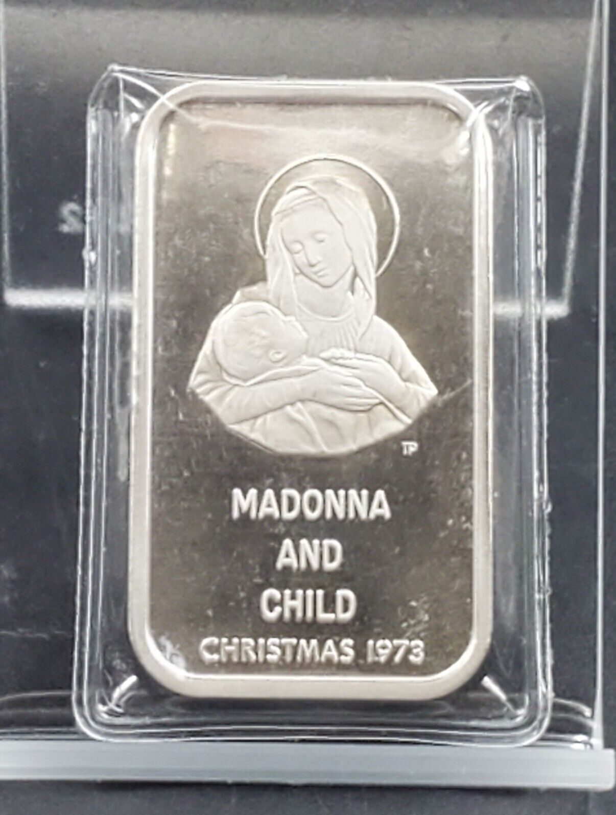π1973 Colonial Mint Madonna Child Christmas VINTAGE 1 Oz .999 Silver Art Bar