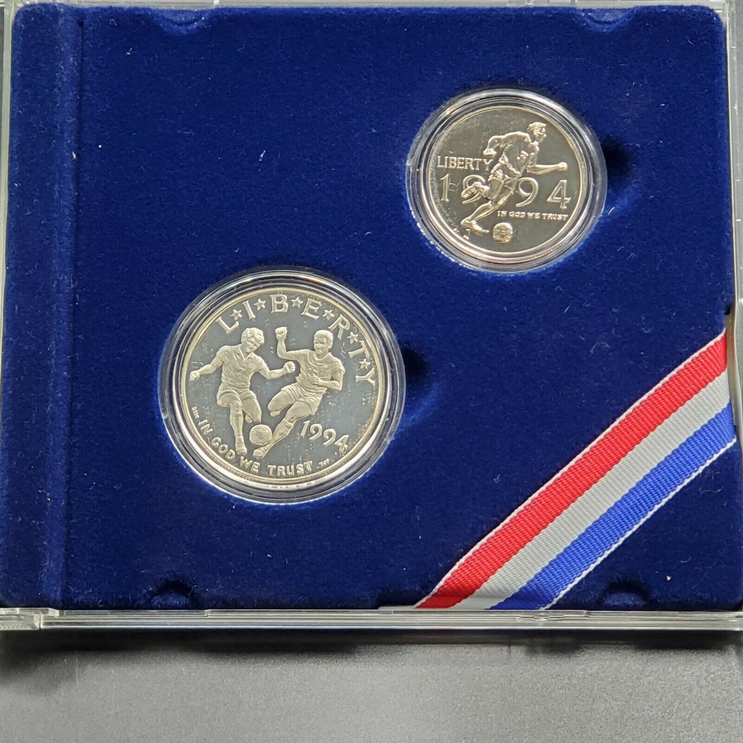 1994 WORLD CUP COLLECTORS SET HALF DOLLAR $1 PROOF 2 COIN SPECIAL EDITION SET