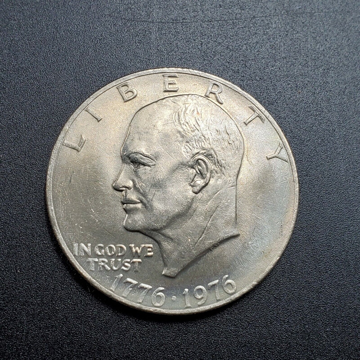 1976 P Bicentennial Ike Dollar Type 2 Variety Coin ✯ * Peach Toning Toner BU UNC