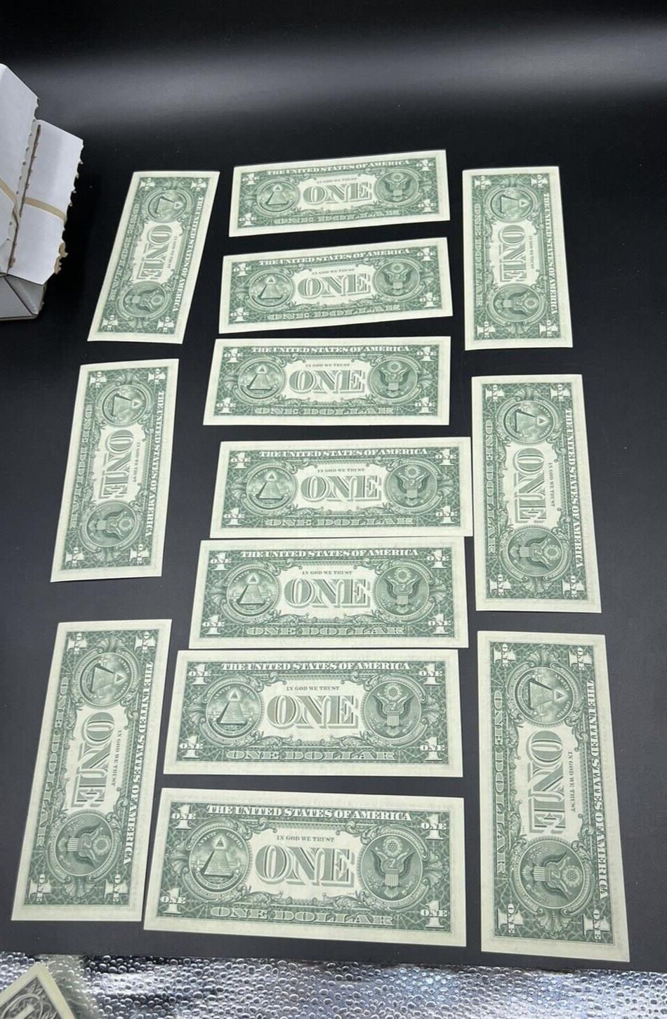 30 Consecutive Note Lot 1969 B $1 FRN Federal Reserve US Currency Bills CH UNC