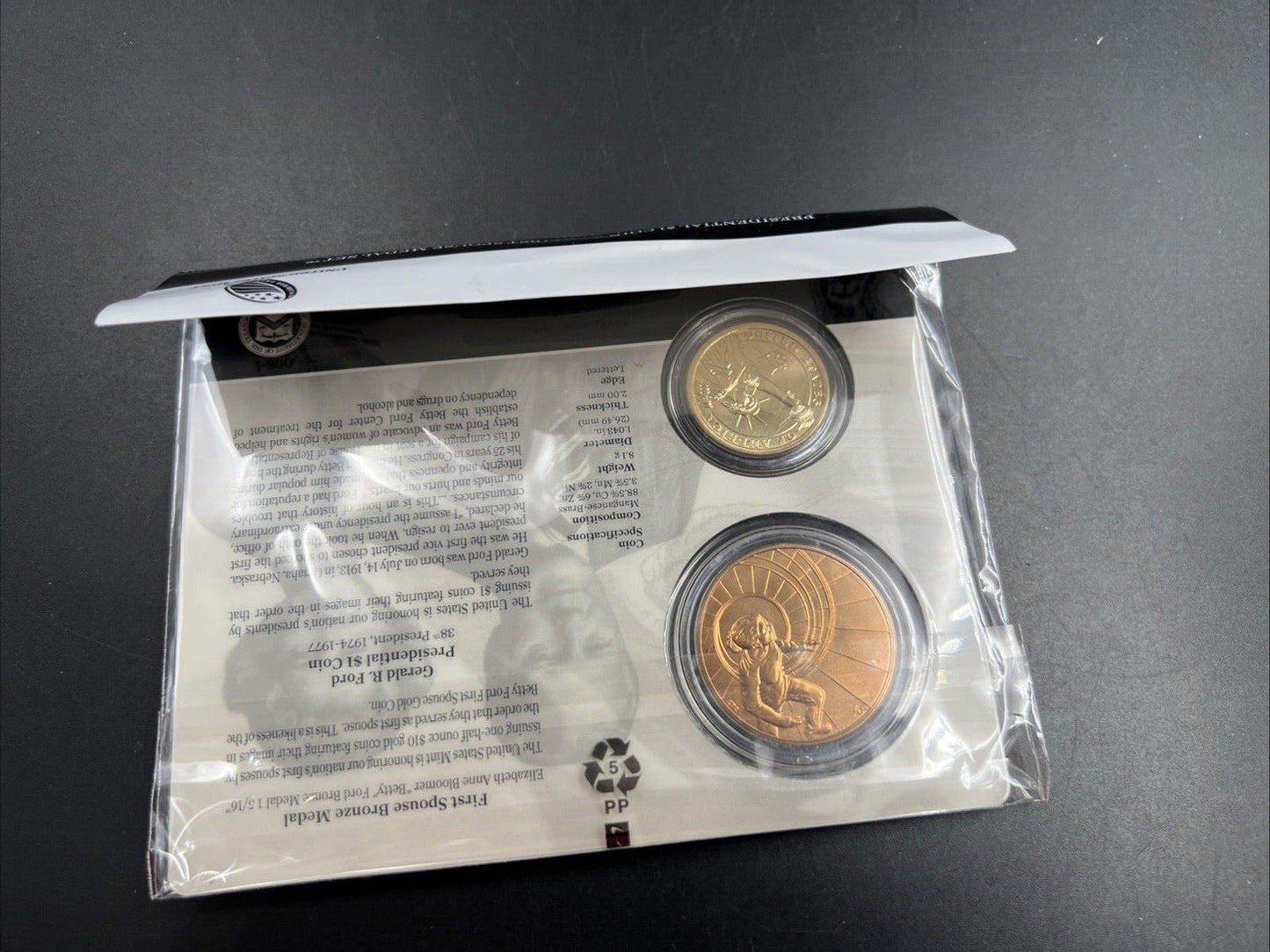 2016 Gerald & Betty Ford First Spouse $1 Presidential Coin & Medal Set OGP
