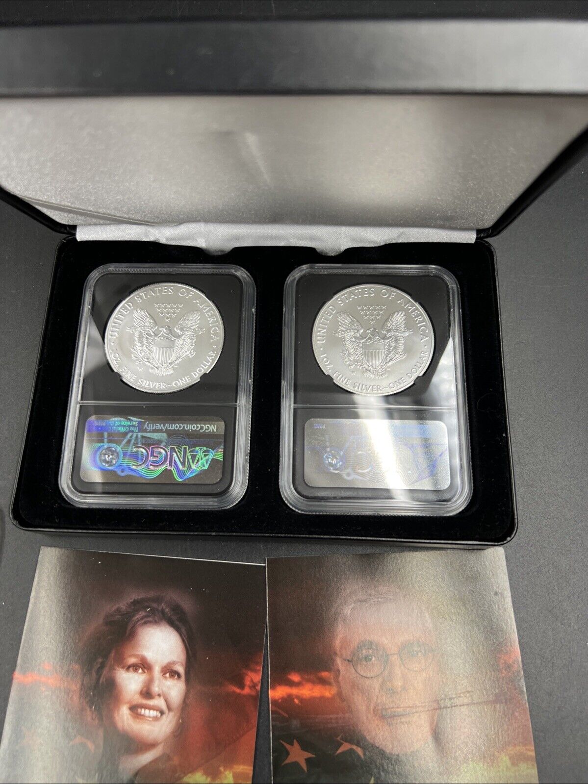 2 Coin Set Elizabth Jones John Mercanti Burnished 1 oz ASE Signature 2020 MS70