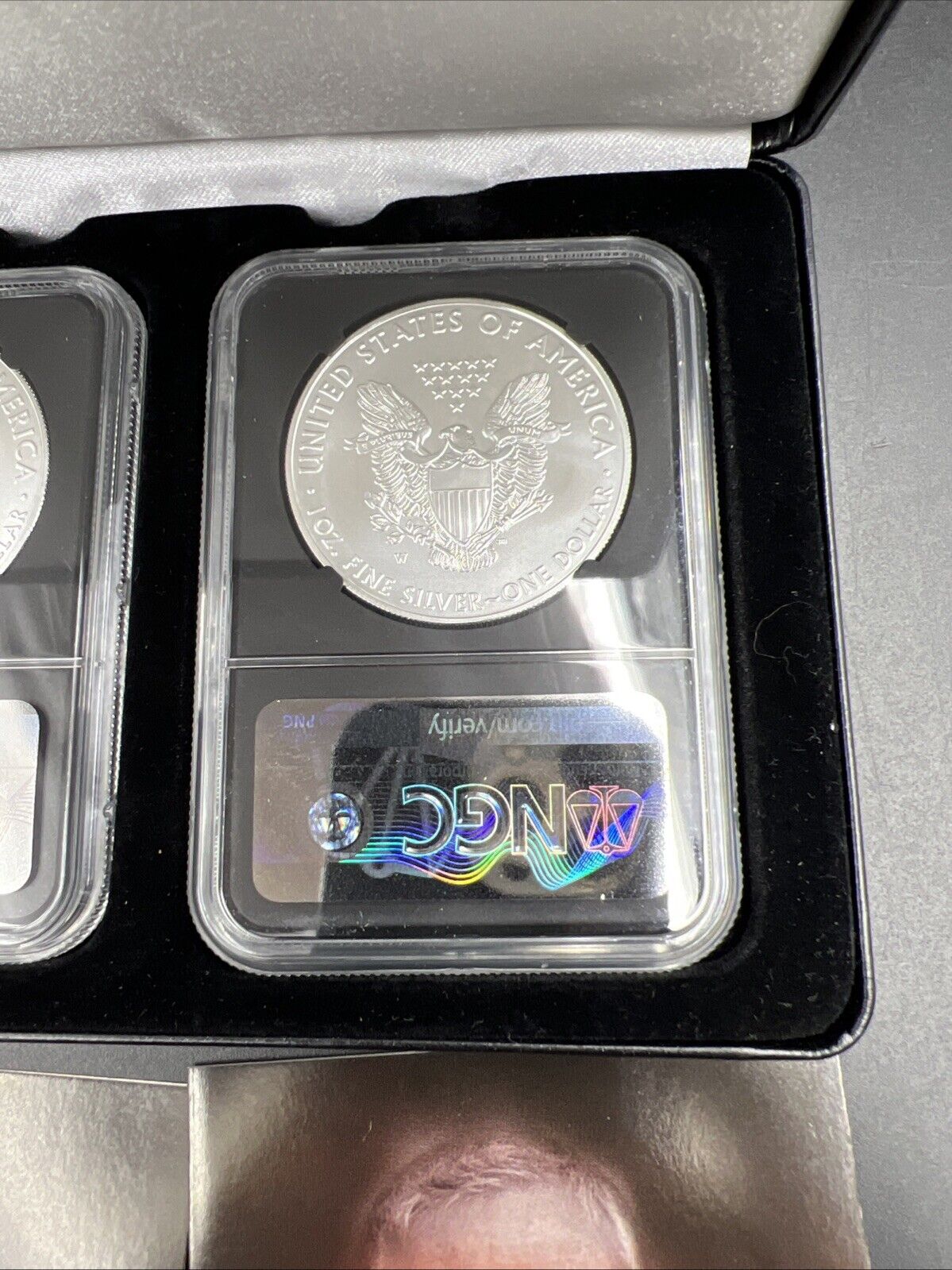 2 Coin Set Elizabth Jones John Mercanti Burnished 1 oz ASE Signature 2020 MS70