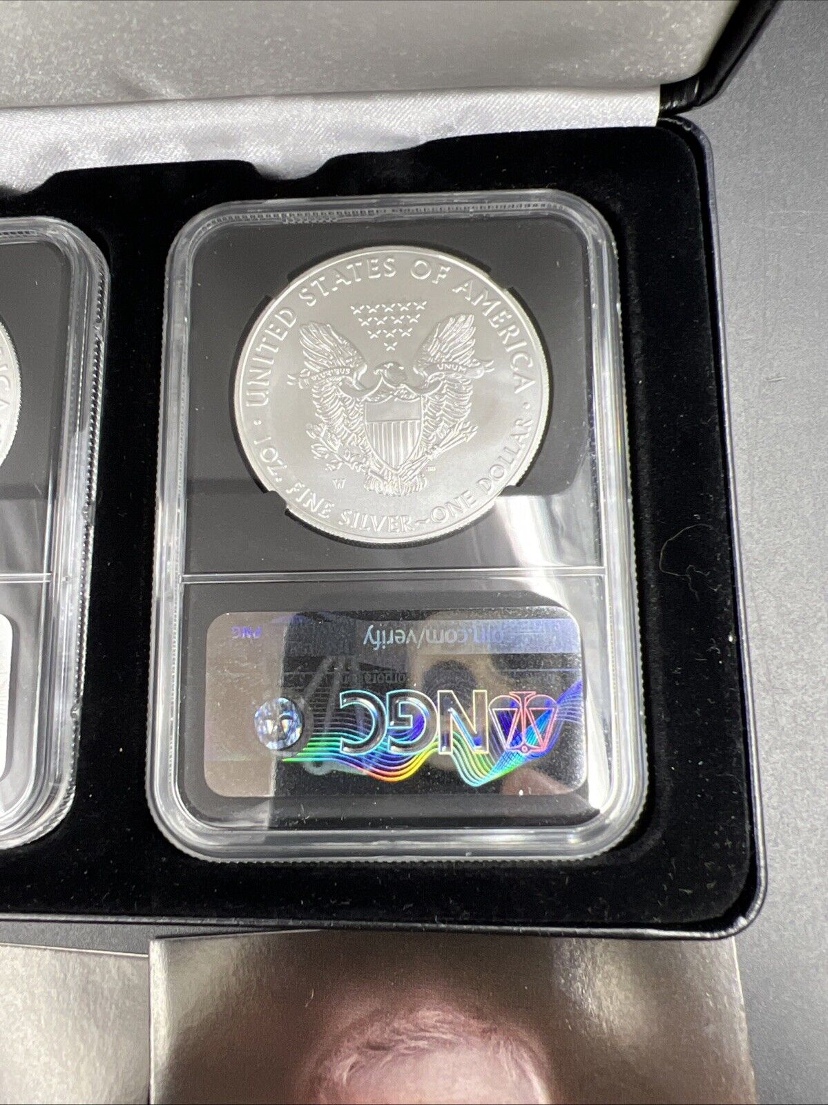 2 Coin Set Elizabth Jones John Mercanti Burnished 1 oz ASE Signature 2020 MS70