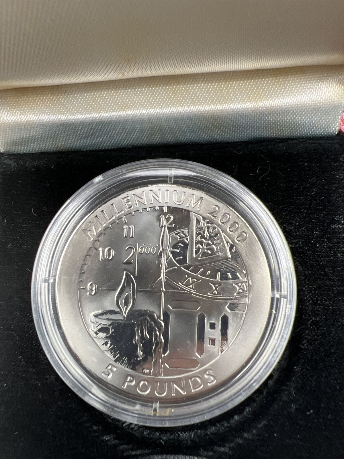 Gibraltar 5 Pounds 1999 Millennium 2000 Titanium Coin Gem UNC sku#B