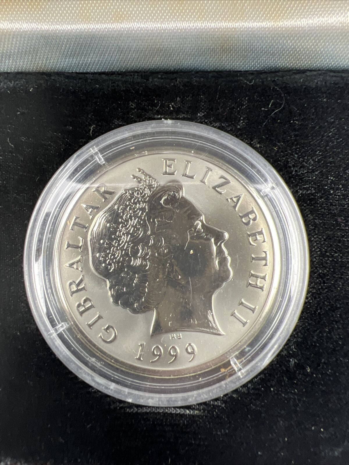 Gibraltar 5 Pounds 1999 Millennium 2000 Titanium Coin Gem UNC sku#B