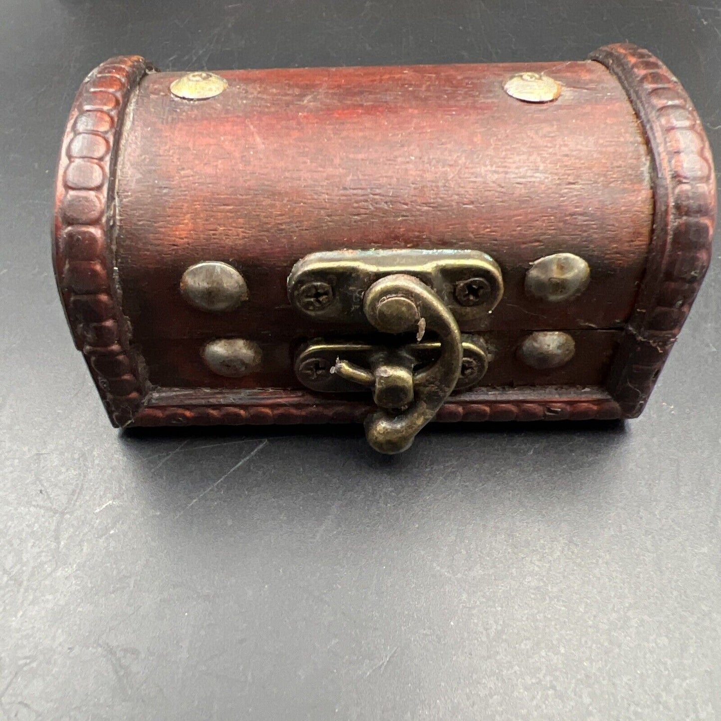 50 Unc Coins from 50 Countries with Toy Treasure Chest