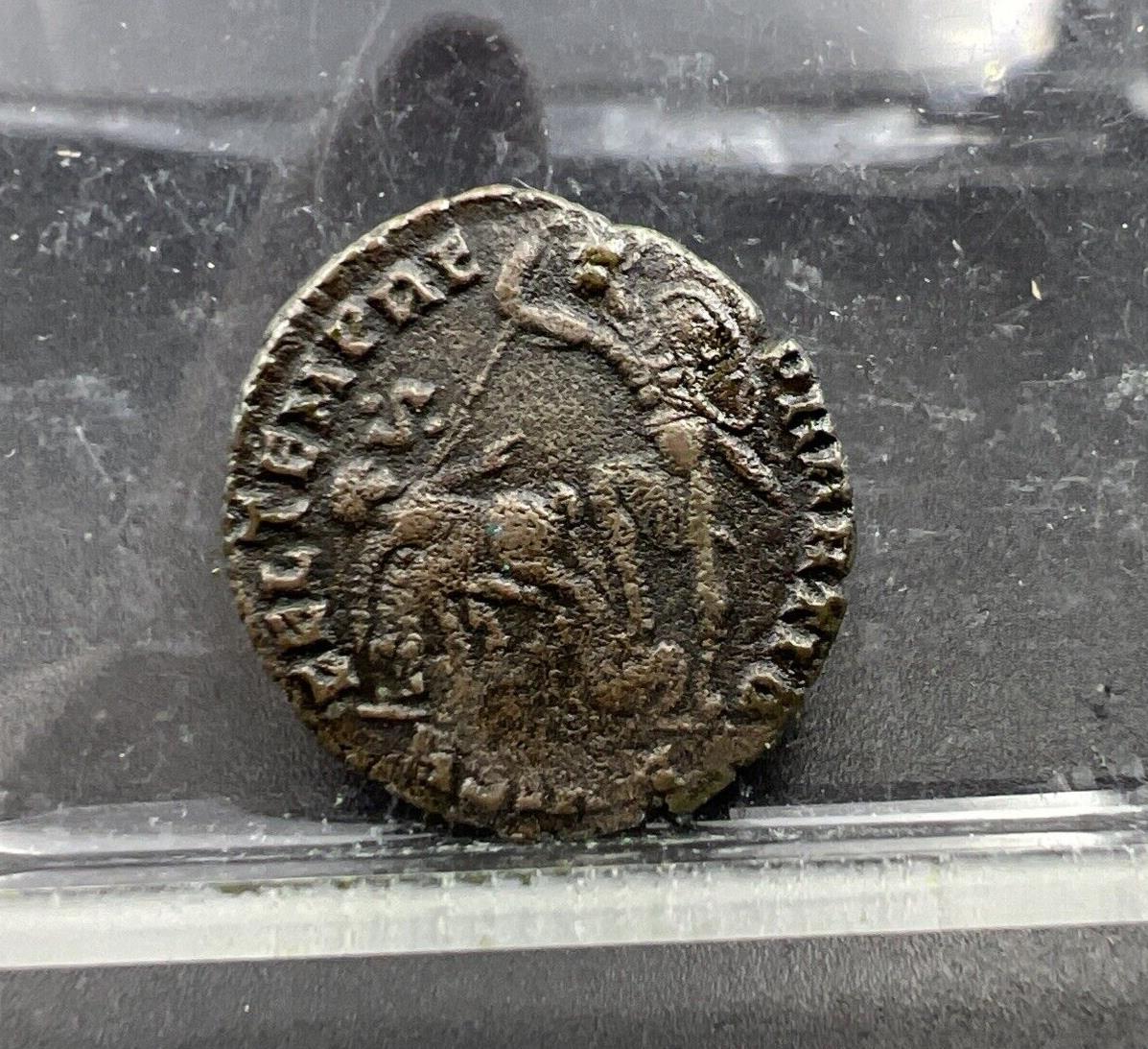 Constantius II AE 3 Nummus Coin c. 348 - 350 AD VG Circ SKU#32124S